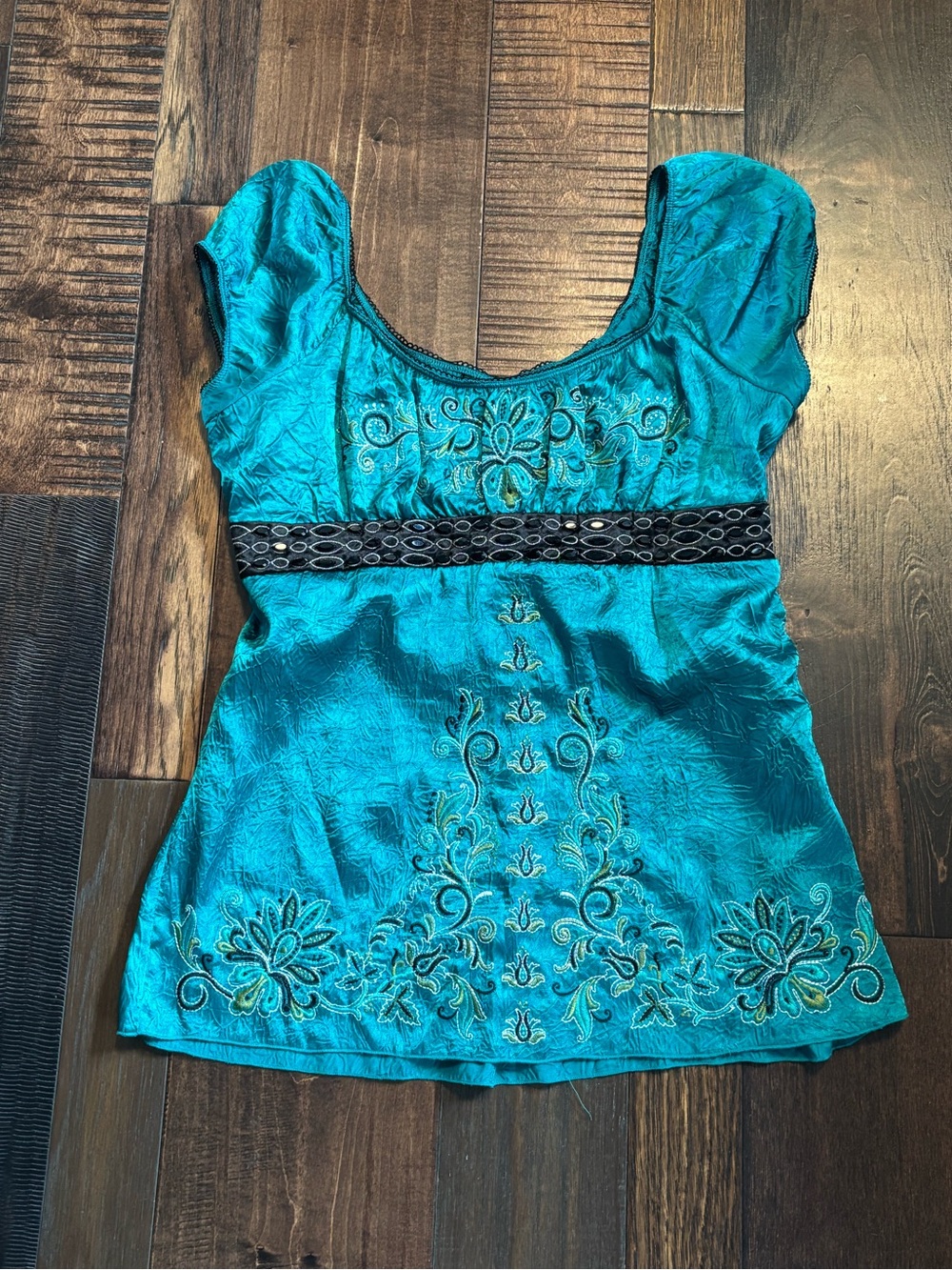 Rare Vintage Y2K Heart Soul Crinkle Satin FairyCore Top SIZE XL